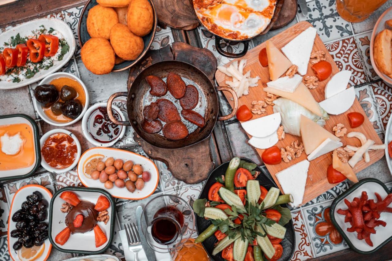 Hosca Kal Alaçatı Luaran gambar
