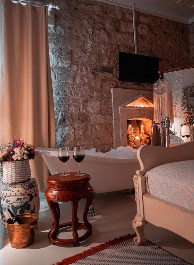 Hosca Kal Alaçatı Luaran gambar